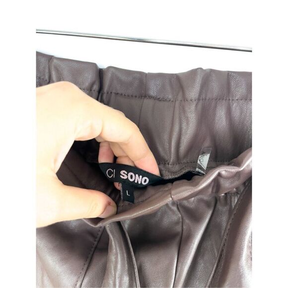 Ci Sono Faux Leather Collection Chocolate Brown Paper Bag Shorts Size L - Picture 4 of 9
